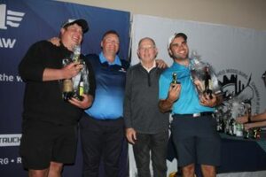 Johan de Bruto, Corrie Barnard, Naas Botha, Rohan Stander